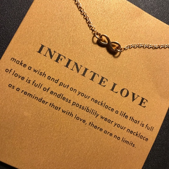 INFINITE LOVE ♡ GIFT Necklace - Picture 4 of 5